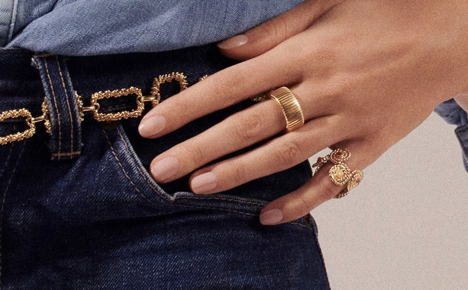 The Ultimate Guide to Choosing the Perfect Engagement Ring