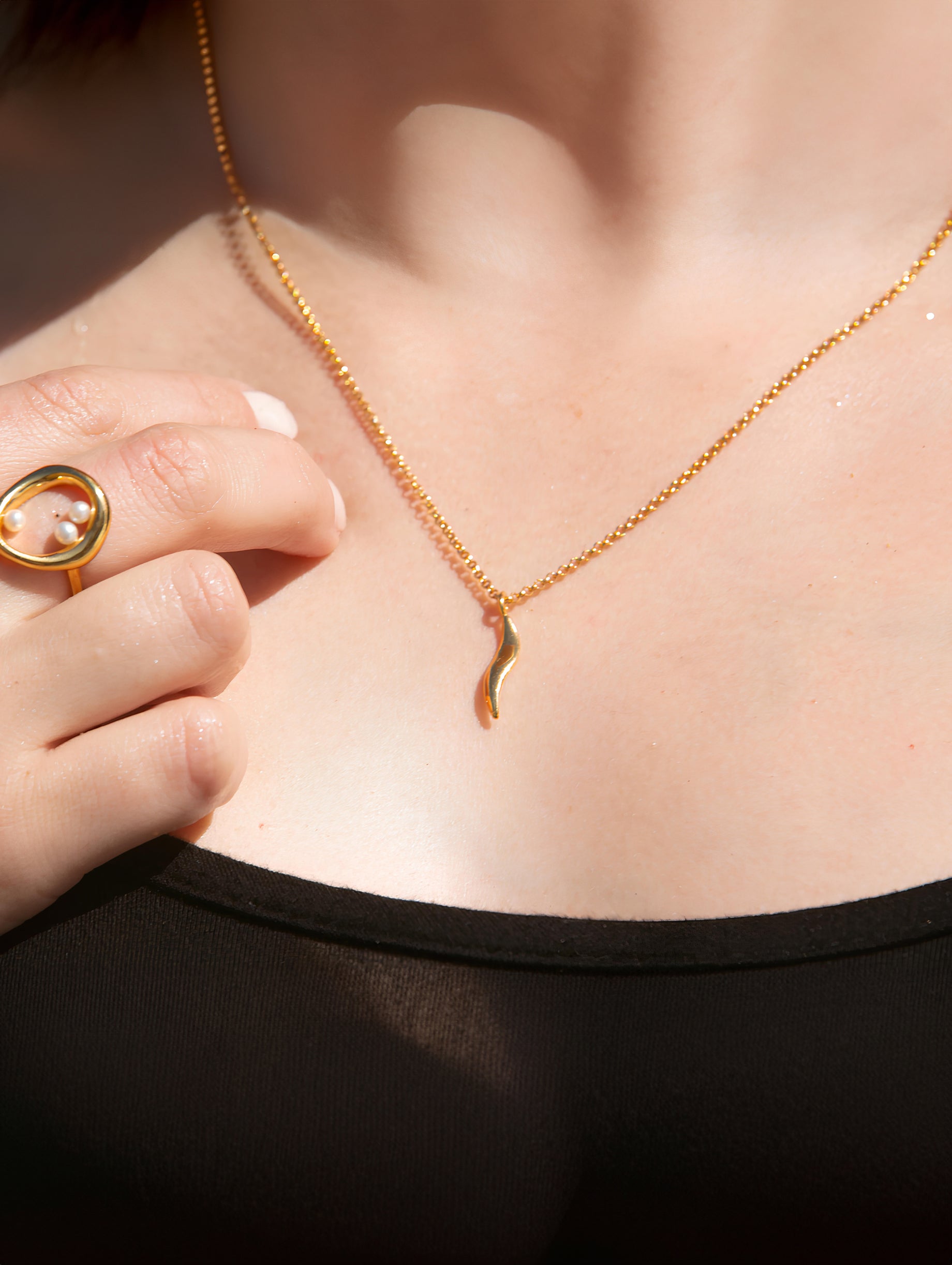 Mistral necklace gold